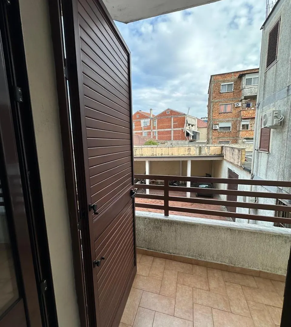 公寓 Adore Apartaments Shkodër